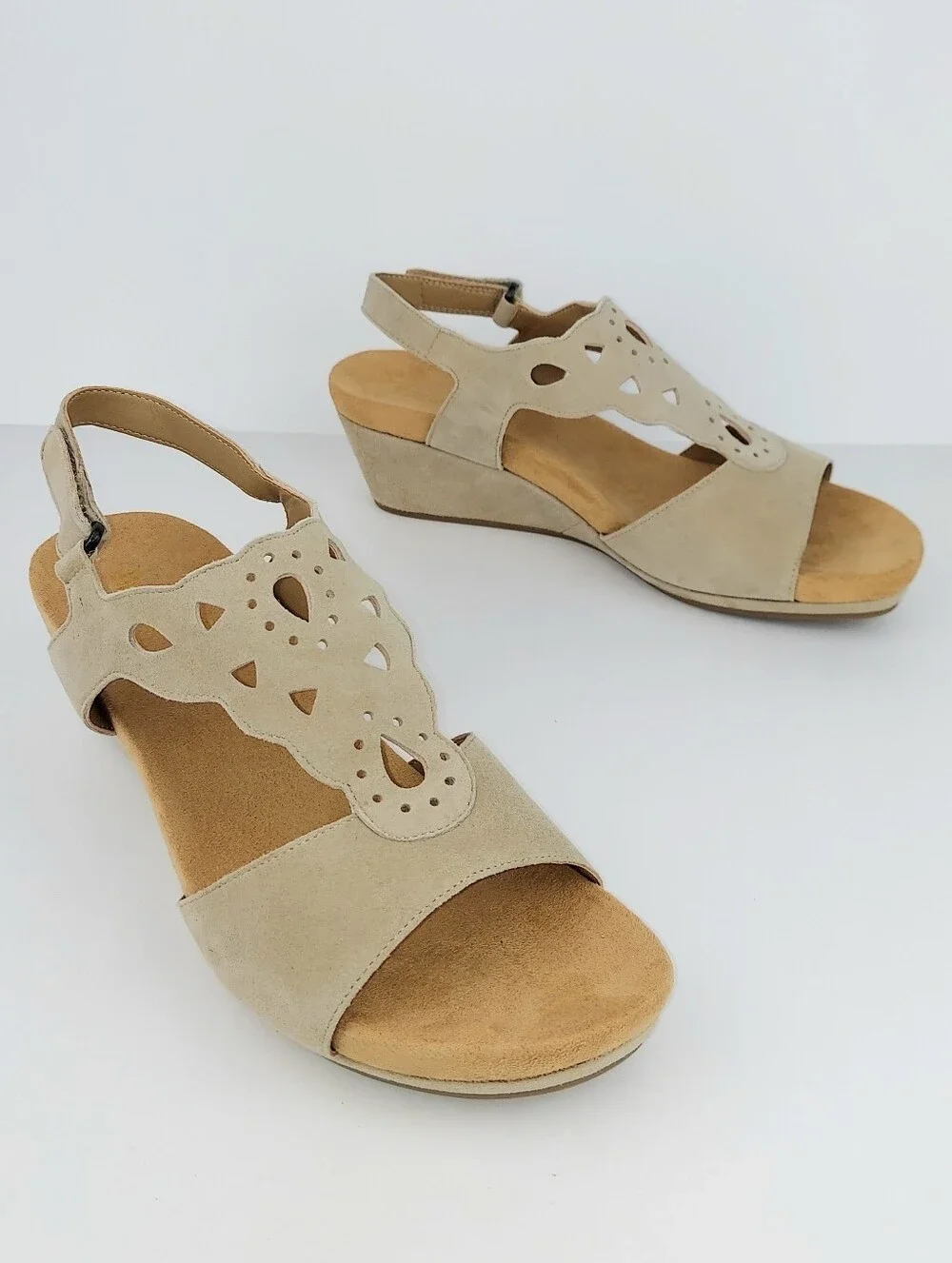 Bjorndal New Harper Slingback Tan Suede Wedge Sandal 9.5 - Picture 10 of 11